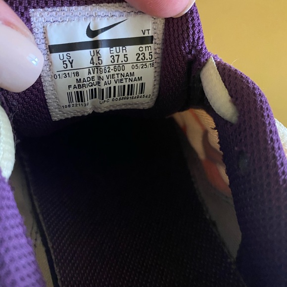 Nike Air Max youth sneakers - Picture 5 of 5